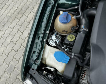 Зеленый Фольксваген Гольф, объемом двигателя 1.9 л и пробегом 350 тыс. км за 4150 $, фото 30 на Automoto.ua