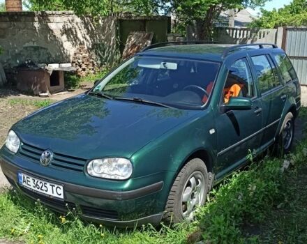 Зеленый Фольксваген Гольф, объемом двигателя 1.4 л и пробегом 137 тыс. км за 5000 $, фото 3 на Automoto.ua