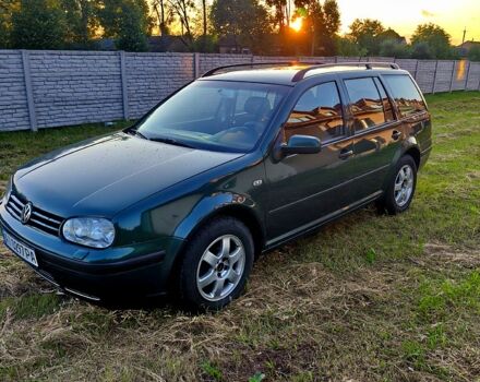 Зеленый Фольксваген Гольф, объемом двигателя 1.9 л и пробегом 460 тыс. км за 4000 $, фото 1 на Automoto.ua