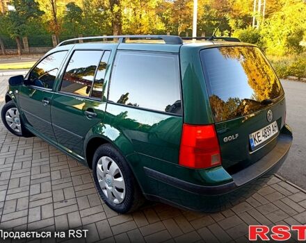 Зеленый Фольксваген Гольф, объемом двигателя 1.4 л и пробегом 237 тыс. км за 3950 $, фото 5 на Automoto.ua