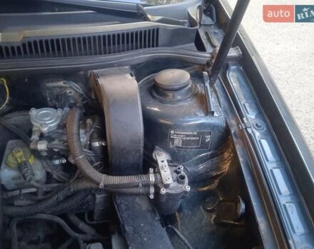 Фольксваген Гольф 2001 у Луцьку на Automoto.ua Зелений Фольксваген Гольф, об'ємом двигуна 1.6 л та пробігом 308 тис. км за 4500 $, фото 9 на Automoto.ua