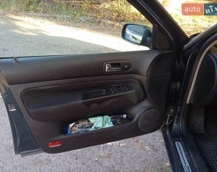 Фольксваген Гольф 2001 у Луцьку на Automoto.ua Зелений Фольксваген Гольф, об'ємом двигуна 1.6 л та пробігом 308 тис. км за 4500 $, фото 33 на Automoto.ua