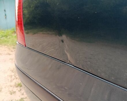 Зеленый Фольксваген Гольф, объемом двигателя 2 л и пробегом 279 тыс. км за 4000 $, фото 5 на Automoto.ua