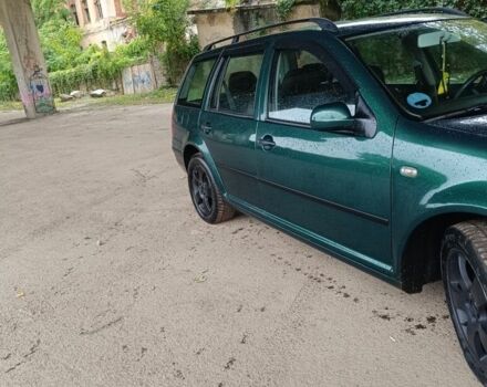 Зеленый Фольксваген Гольф, объемом двигателя 1.6 л и пробегом 260 тыс. км за 2900 $, фото 4 на Automoto.ua