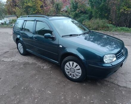 Зелений Фольксваген Гольф, об'ємом двигуна 0 л та пробігом 300 тис. км за 4850 $, фото 1 на Automoto.ua