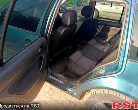 Зеленый Фольксваген Гольф, объемом двигателя 1.6 л и пробегом 270 тыс. км за 4200 $, фото 7 на Automoto.ua