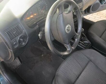 Зелений Фольксваген Гольф, об'ємом двигуна 1.4 л та пробігом 226 тис. км за 2500 $, фото 21 на Automoto.ua