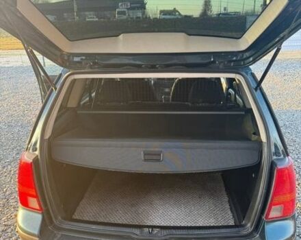 Зеленый Фольксваген Гольф, объемом двигателя 1.6 л и пробегом 257 тыс. км за 3750 $, фото 20 на Automoto.ua