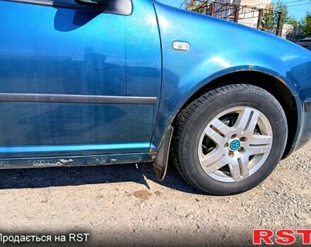 Зеленый Фольксваген Гольф, объемом двигателя 1.6 л и пробегом 270 тыс. км за 4200 $, фото 4 на Automoto.ua