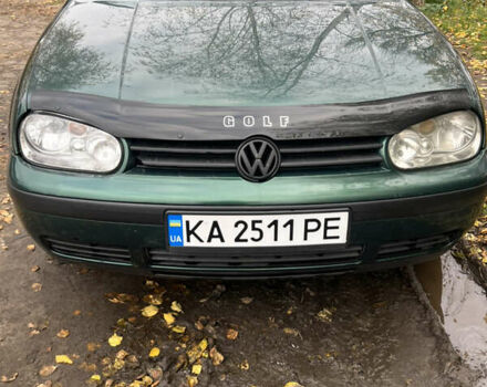 Зеленый Фольксваген Гольф, объемом двигателя 1.6 л и пробегом 382 тыс. км за 3850 $, фото 2 на Automoto.ua