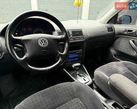 Зеленый Фольксваген Гольф, объемом двигателя 1.9 л и пробегом 377 тыс. км за 4150 $, фото 28 на Automoto.ua