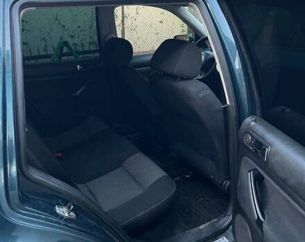 Зеленый Фольксваген Гольф, объемом двигателя 1.6 л и пробегом 332 тыс. км за 4500 $, фото 12 на Automoto.ua