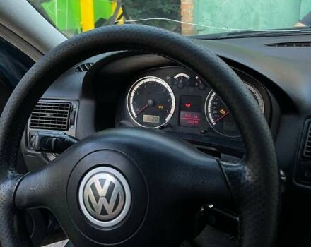 Зеленый Фольксваген Гольф, объемом двигателя 1.6 л и пробегом 332 тыс. км за 4500 $, фото 8 на Automoto.ua