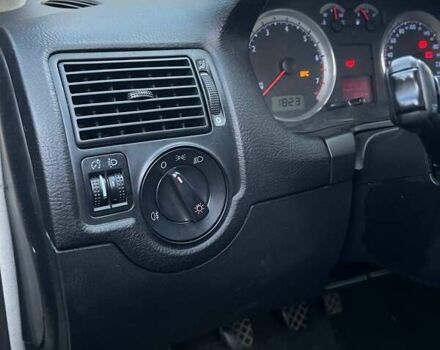 Зеленый Фольксваген Гольф, объемом двигателя 1.6 л и пробегом 332 тыс. км за 4500 $, фото 5 на Automoto.ua