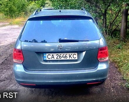 Зеленый Фольксваген Гольф, объемом двигателя 1.4 л и пробегом 200 тыс. км за 5700 $, фото 5 на Automoto.ua