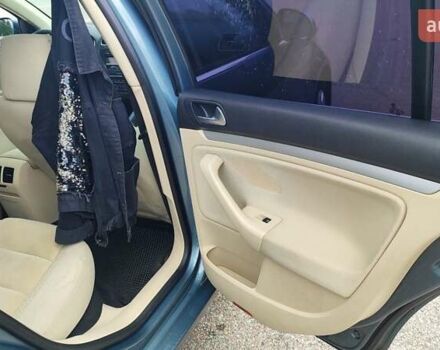 Зеленый Фольксваген Гольф, объемом двигателя 1.39 л и пробегом 196 тыс. км за 7700 $, фото 1 на Automoto.ua