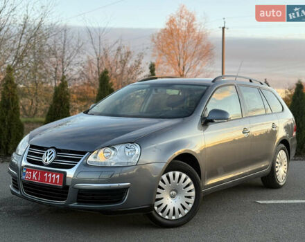 Зеленый Фольксваген Гольф, объемом двигателя 1.6 л и пробегом 174 тыс. км за 6500 $, фото 4 на Automoto.ua