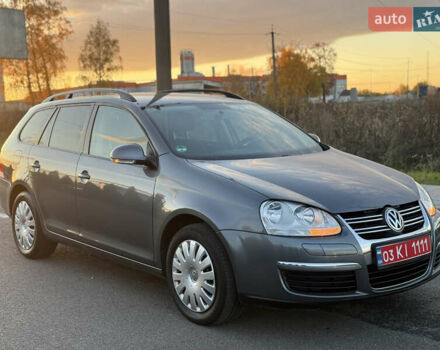 Зеленый Фольксваген Гольф, объемом двигателя 1.6 л и пробегом 174 тыс. км за 6500 $, фото 12 на Automoto.ua