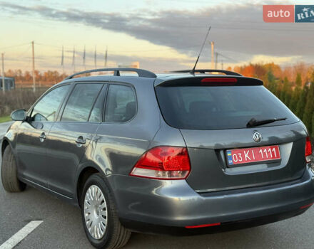 Зеленый Фольксваген Гольф, объемом двигателя 1.6 л и пробегом 174 тыс. км за 6500 $, фото 10 на Automoto.ua