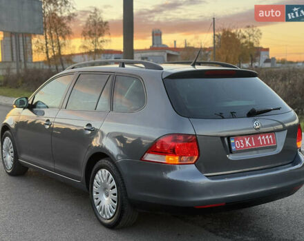 Зеленый Фольксваген Гольф, объемом двигателя 1.6 л и пробегом 174 тыс. км за 6500 $, фото 9 на Automoto.ua