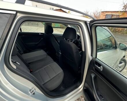 Зеленый Фольксваген Гольф, объемом двигателя 1.4 л и пробегом 200 тыс. км за 7800 $, фото 5 на Automoto.ua