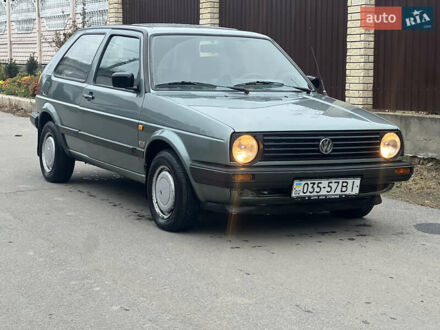 Зеленый Фольксваген Гольф, объемом двигателя 1.59 л и пробегом 200 тыс. км за 2500 $, фото 1 на Automoto.ua