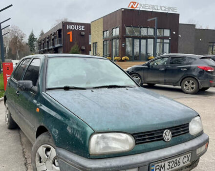 Зеленый Фольксваген Гольф, объемом двигателя 1.9 л и пробегом 230 тыс. км за 1600 $, фото 1 на Automoto.ua