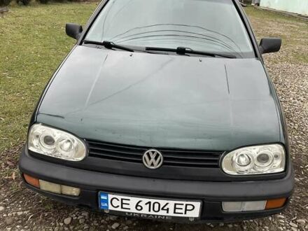 Зеленый Фольксваген Гольф, объемом двигателя 1.78 л и пробегом 230 тыс. км за 2450 $, фото 1 на Automoto.ua