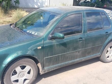 Фольксваген Гольф 1998 у Славянске на Automoto.ua Зелений Фольксваген Гольф, об'ємом двигуна 1.9 л та пробігом 320 тис. км за 2200 $, фото 1 на Automoto.ua