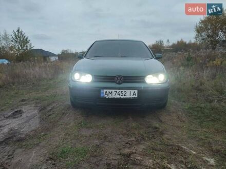 Фольксваген Гольф 1998 в Житомире на Automoto.ua Зеленый Фольксваген Гольф, объемом двигателя 1.8 л и пробегом 230 тыс. км за 3600 $, фото 1 на Automoto.ua