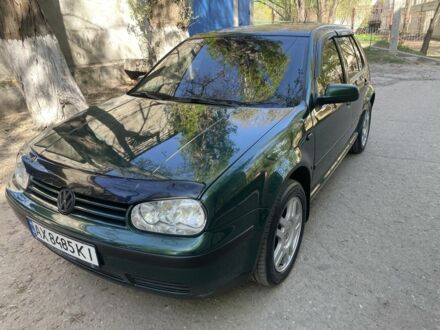 Зелений Фольксваген Гольф, об'ємом двигуна 1.6 л та пробігом 295 тис. км за 4700 $, фото 1 на Automoto.ua