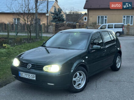 Зеленый Фольксваген Гольф, объемом двигателя 1.4 л и пробегом 366 тыс. км за 2850 $, фото 1 на Automoto.ua