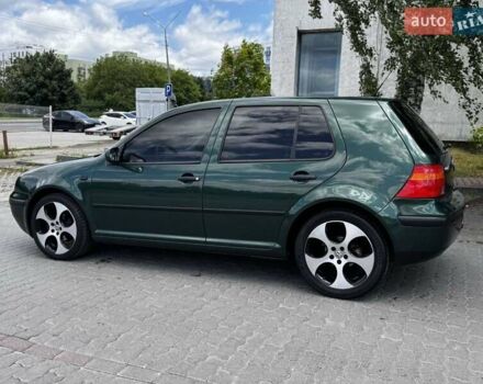 Зеленый Фольксваген Гольф, объемом двигателя 1.6 л и пробегом 141 тыс. км за 4400 $, фото 1 на Automoto.ua