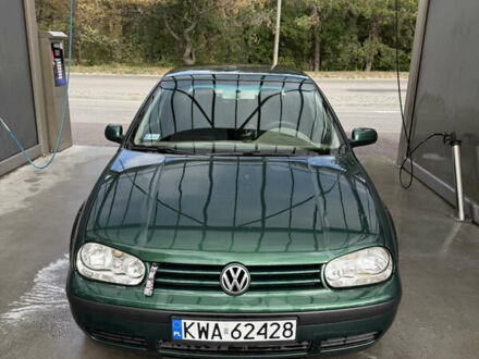 Зелений Фольксваген Гольф, об'ємом двигуна 1.9 л та пробігом 377 тис. км за 2200 $, фото 1 на Automoto.ua