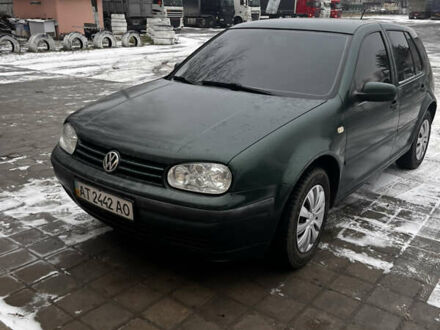 Зелений Фольксваген Гольф, об'ємом двигуна 1.39 л та пробігом 311 тис. км за 2900 $, фото 1 на Automoto.ua