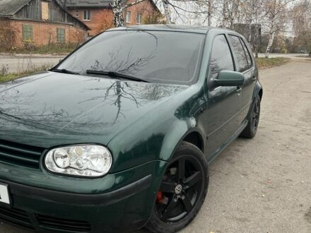 Зелений Фольксваген Гольф, об'ємом двигуна 1.6 л та пробігом 302 тис. км за 3700 $, фото 1 на Automoto.ua