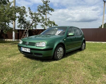 Зеленый Фольксваген Гольф, объемом двигателя 1.4 л и пробегом 201 тыс. км за 3650 $, фото 1 на Automoto.ua