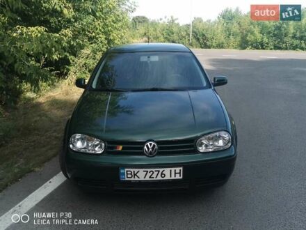 Фольксваген Гольф 2000 в Луцке на Automoto.ua Зеленый Фольксваген Гольф, объемом двигателя 1.6 л и пробегом 283 тыс. км за 4000 $, фото 1 на Automoto.ua
