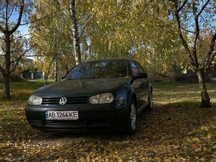 Фольксваген Гольф 2000 в Гайсине на Automoto.ua Зеленый Фольксваген Гольф, объемом двигателя 1.6 л и пробегом 230 тыс. км за 4000 $, фото 1 на Automoto.ua