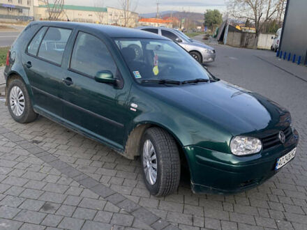 Зелений Фольксваген Гольф, об'ємом двигуна 1.6 л та пробігом 415 тис. км за 3600 $, фото 1 на Automoto.ua