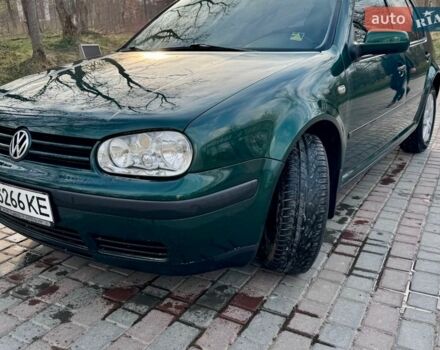 Зелений Фольксваген Гольф, об'ємом двигуна 1.6 л та пробігом 241 тис. км за 3500 $, фото 1 на Automoto.ua