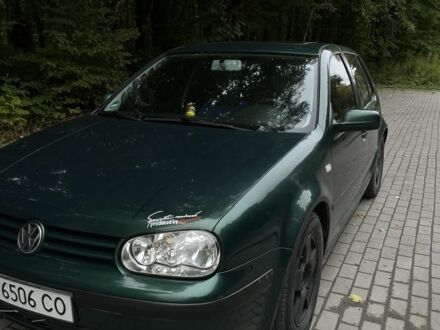 Фольксваген Гольф 2001 в Кременце на Automoto.ua Зеленый Фольксваген Гольф, объемом двигателя 1.4 л и пробегом 230 тыс. км за 3200 $, фото 1 на Automoto.ua