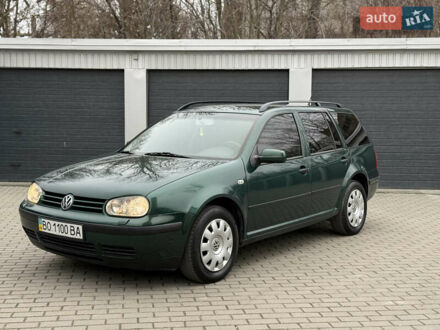 Зеленый Фольксваген Гольф, объемом двигателя 1.9 л и пробегом 377 тыс. км за 4150 $, фото 1 на Automoto.ua