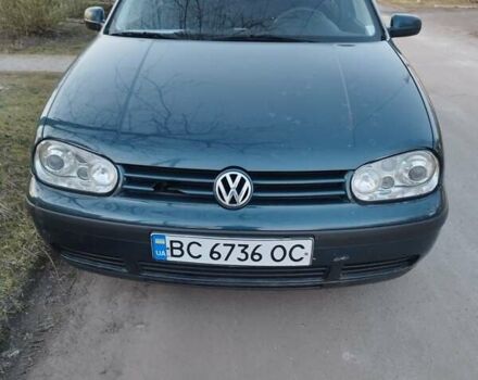Зеленый Фольксваген Гольф, объемом двигателя 1.6 л и пробегом 200 тыс. км за 4400 $, фото 1 на Automoto.ua