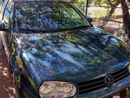 Зеленый Фольксваген Гольф, объемом двигателя 1.9 л и пробегом 310 тыс. км за 3100 $, фото 1 на Automoto.ua