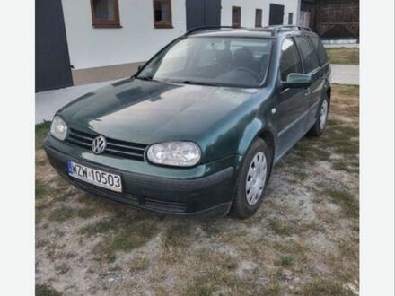 Зеленый Фольксваген Гольф, объемом двигателя 1.9 л и пробегом 345 тыс. км за 2200 $, фото 1 на Automoto.ua