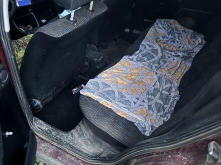 Зелений Фольксваген Гольф, об'ємом двигуна 1.6 л та пробігом 250 тис. км за 781 $, фото 1 на Automoto.ua