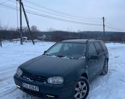 Зеленый Фольксваген Гольф, объемом двигателя 0 л и пробегом 300 тыс. км за 1900 $, фото 1 на Automoto.ua