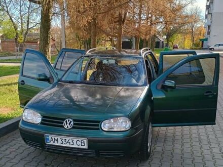 Фольксваген Гольф 2002 в Житомире на Automoto.ua Зеленый Фольксваген Гольф, объемом двигателя 1.6 л и пробегом 254 тыс. км за 4150 $, фото 1 на Automoto.ua