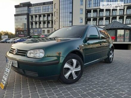 Фольксваген Гольф 2002 в Тернополе на Automoto.ua Зеленый Фольксваген Гольф, объемом двигателя 1.6 л и пробегом 244 тыс. км за 4399 $, фото 1 на Automoto.ua